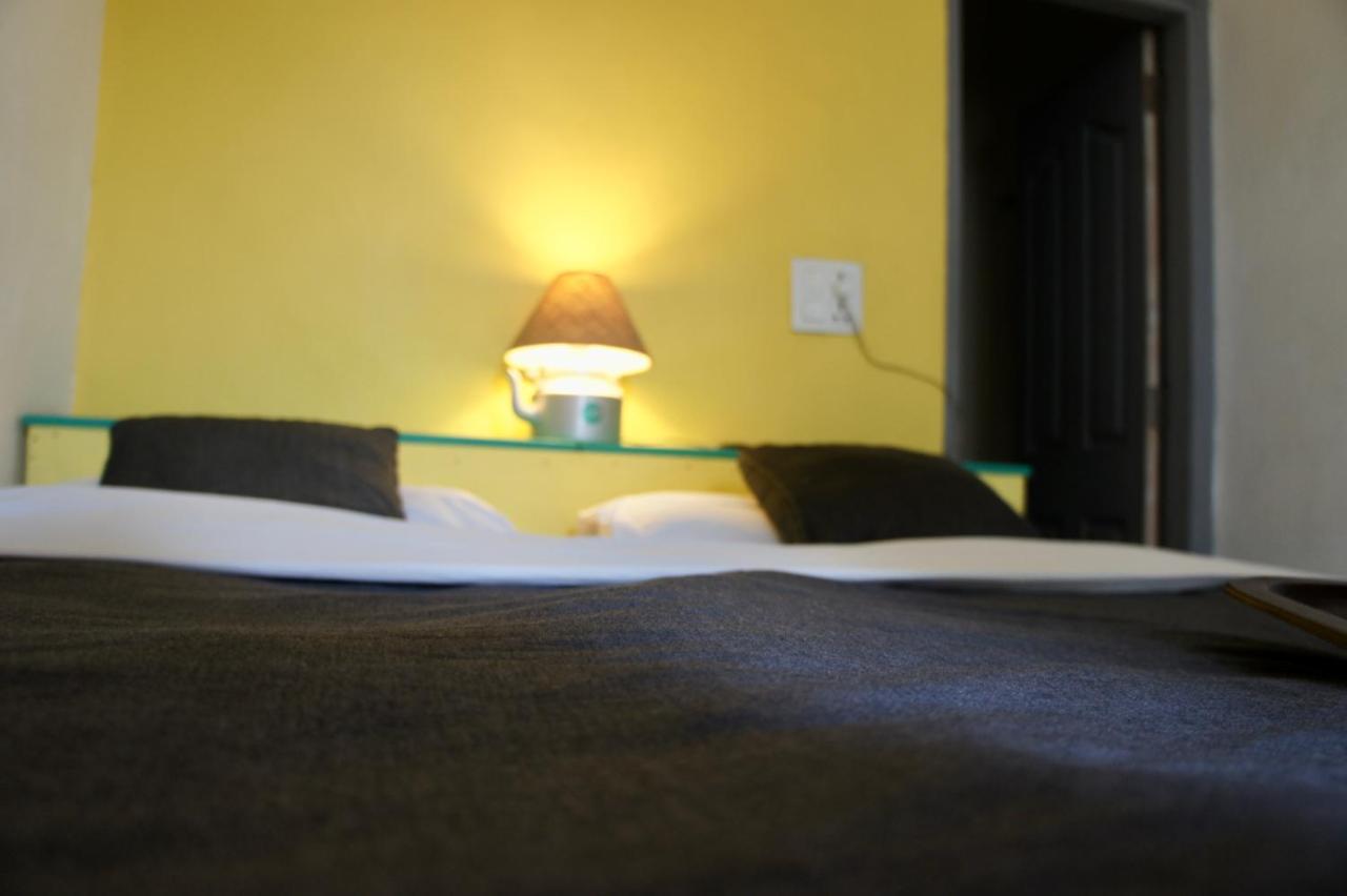 Bed And Chai - Boutique Stay & Tours Ню Делхи Екстериор снимка