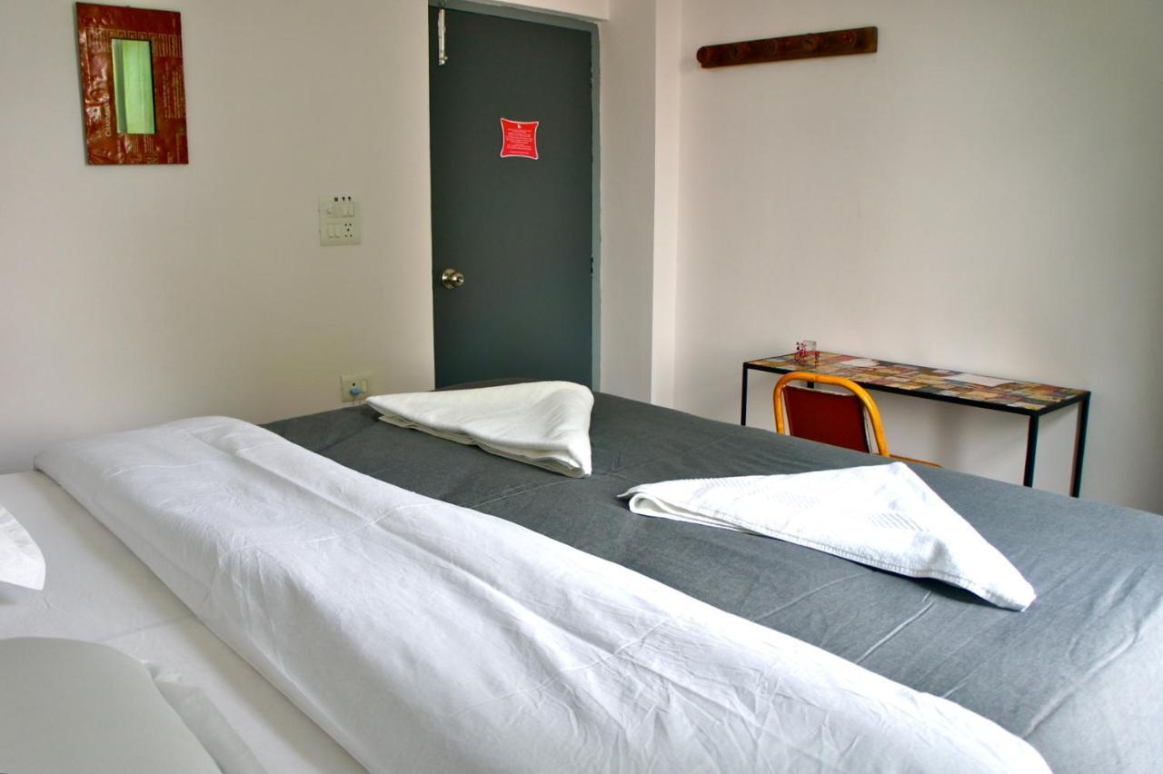 Bed And Chai - Boutique Stay & Tours Ню Делхи Екстериор снимка