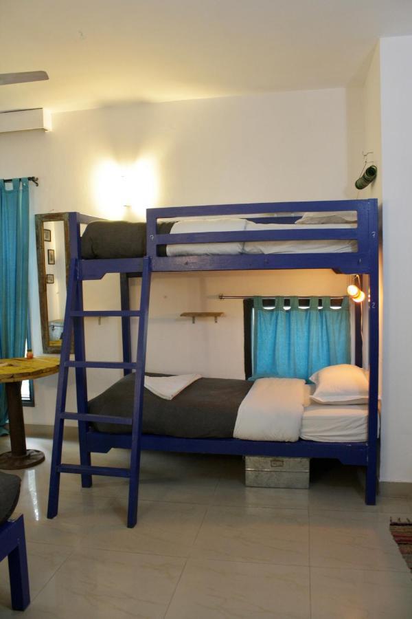 Bed And Chai - Boutique Stay & Tours Ню Делхи Екстериор снимка