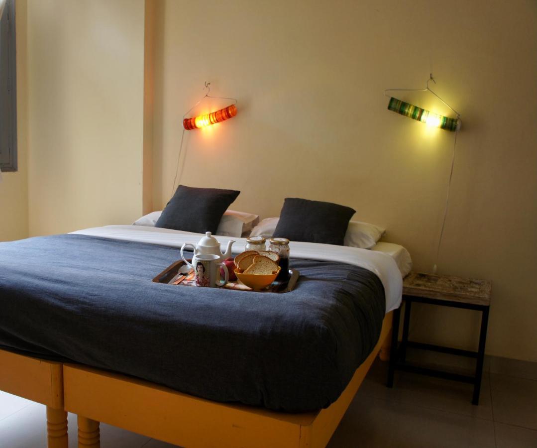 Bed And Chai - Boutique Stay & Tours Ню Делхи Екстериор снимка